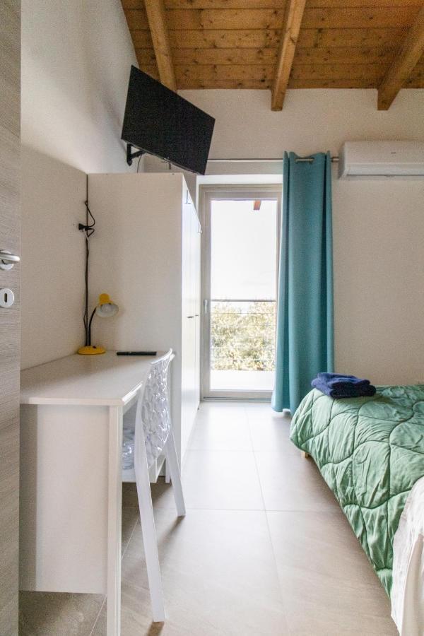 DOMEK Villa a 150mt dalla spiaggia Capoterra Esterno foto