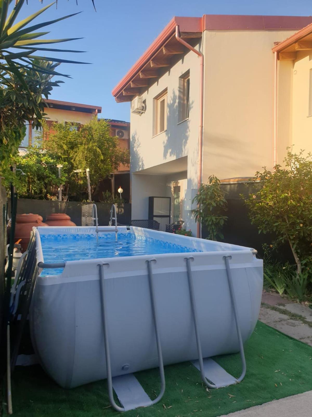 DOMEK Villa a 150mt dalla spiaggia Capoterra Esterno foto